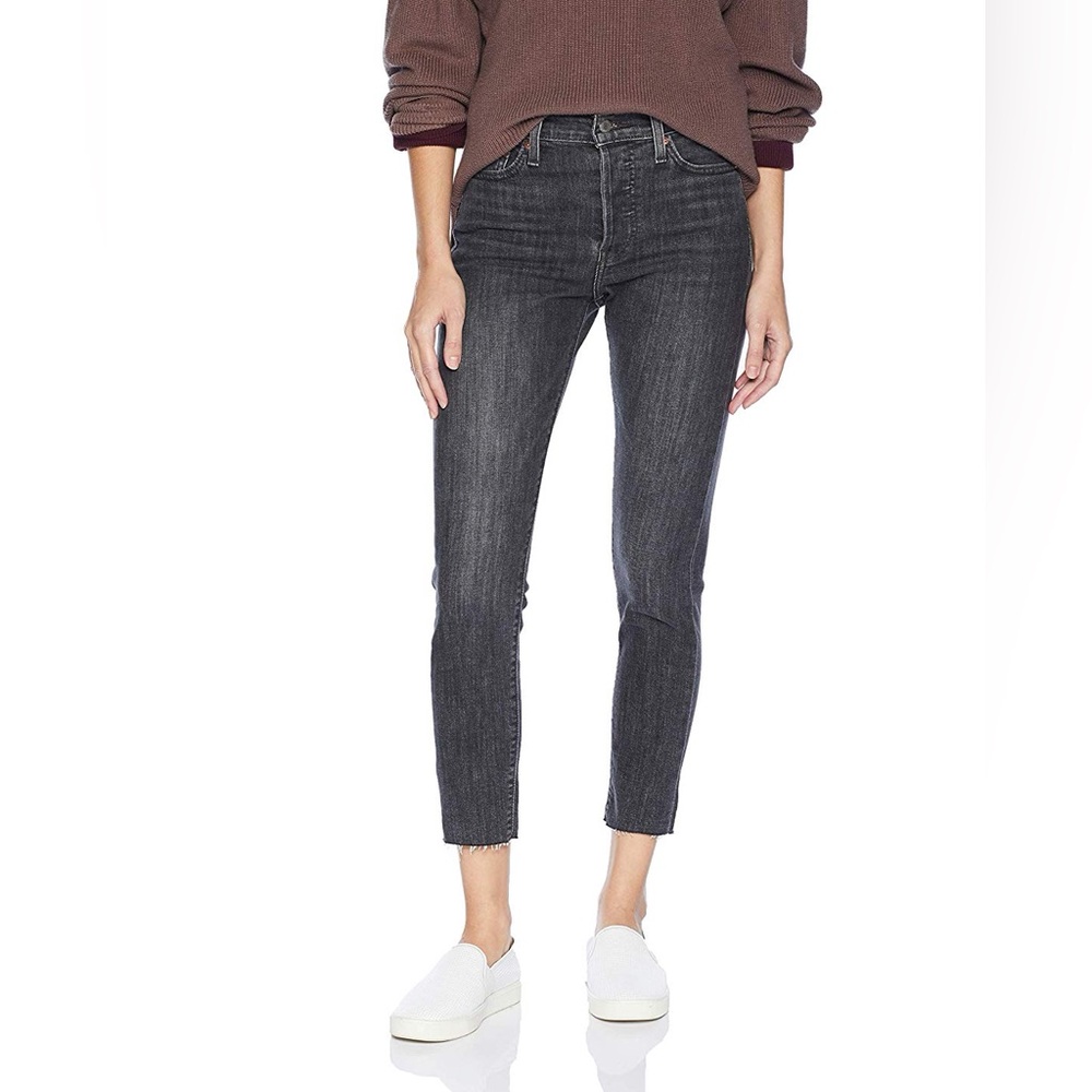 Levi's Wedgie Skinny Jeans in Dark Gray